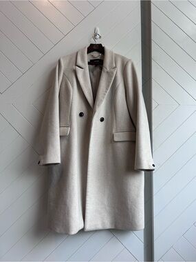 Women’s Vero Moda Double-Breasted Cream colored wool blend Coat size L